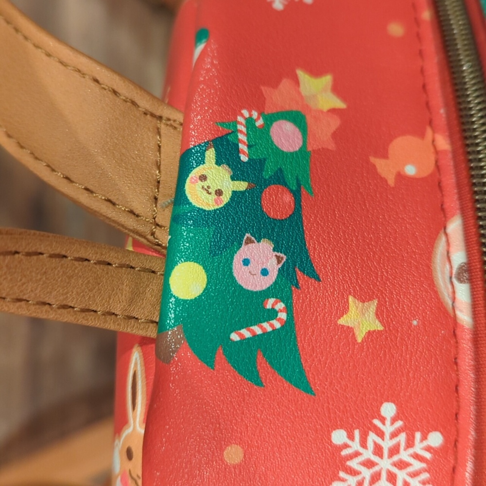 🎄🎅🤶Pokemon Christmas loungfly backpack - Picture 4 of 8